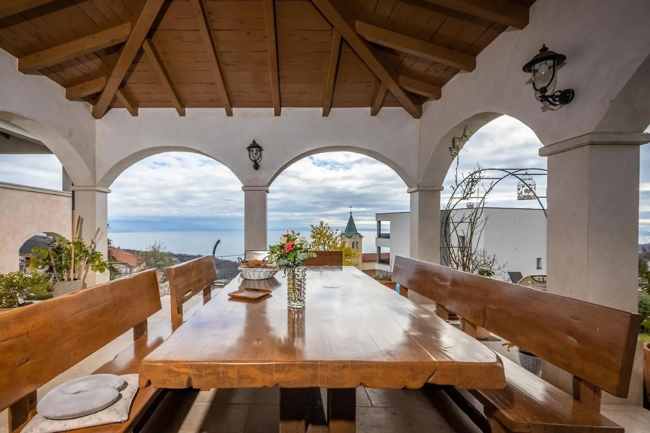 Wonderful Villa Mirna Poljane